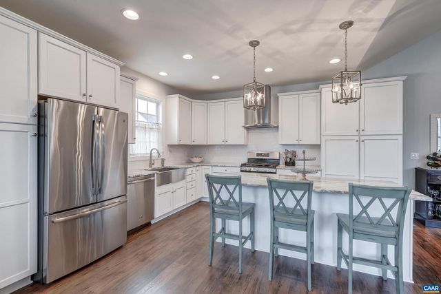 602 BYWARD ST, Crozet, VA 22932
