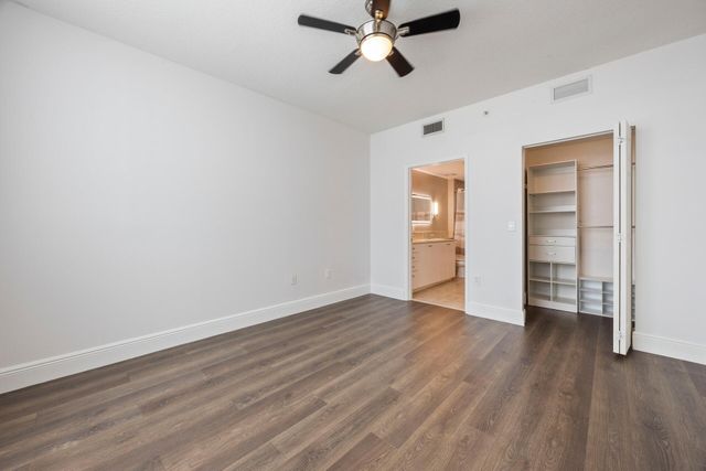 804 E WINDWARD Way 621, Lantana, FL 33462