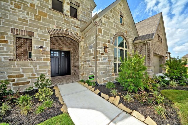 30715 Aster Brook Drive, Brookshire, TX 77423