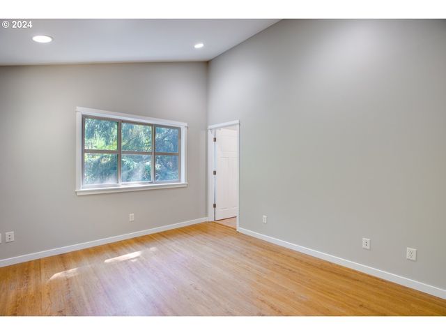 5300 NETARTS Hwy, Tillamook, OR 97141