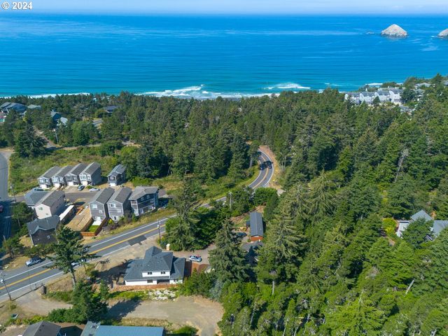 5300 NETARTS Hwy, Tillamook, OR 97141