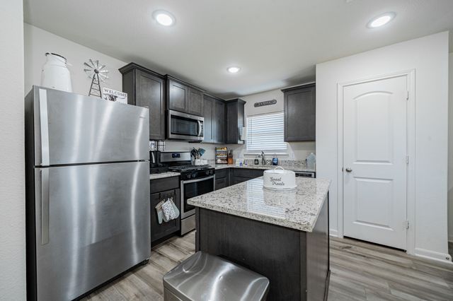 13608 Beaverhead Street, Ponder, TX 76259