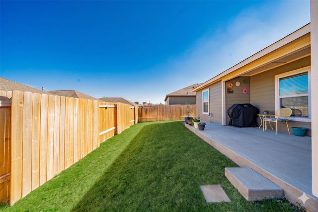 13608 Beaverhead Street, Ponder, TX 76259
