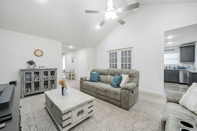 13608 Beaverhead Street, Ponder, TX 76259