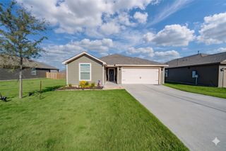 13608 Beaverhead Street, Ponder, TX 76259