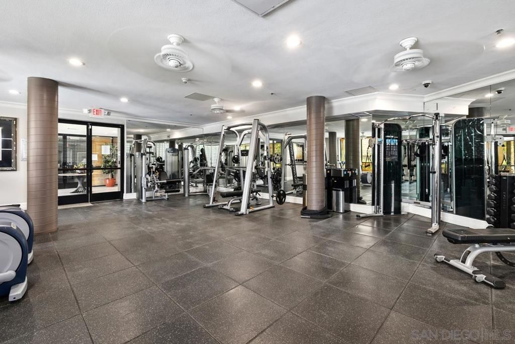 Image 27 of property listing at 1480 Broadway 2514, San Diego, CA 92101