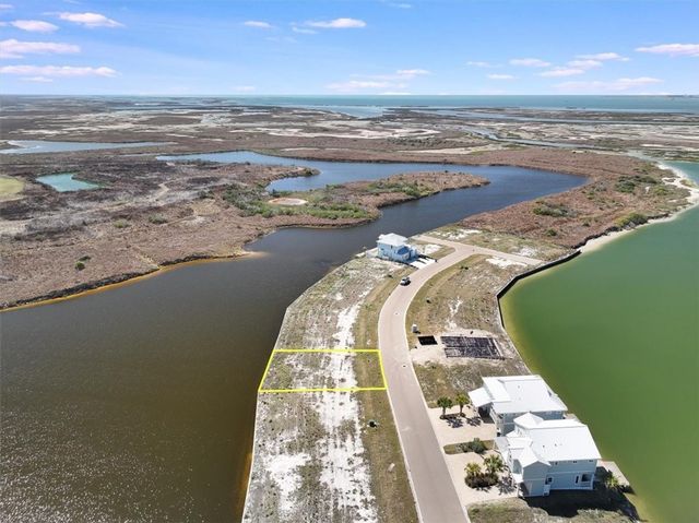 132 Laguna Isles Dr 9, Port Aransas, TX 78373