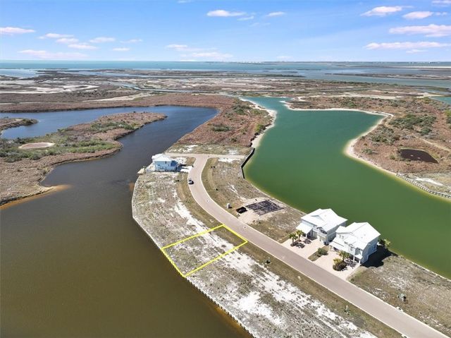 132 Laguna Isles Dr 9, Port Aransas, TX 78373