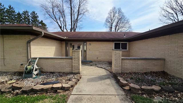 3306 Burgoyne Drive, Dayton, OH 45405