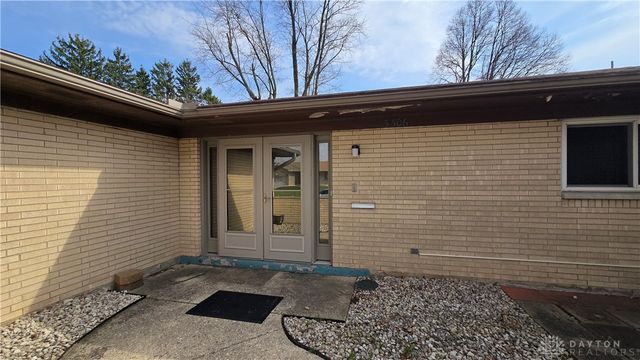 3306 Burgoyne Drive, Dayton, OH 45405