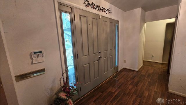 3306 Burgoyne Drive, Dayton, OH 45405