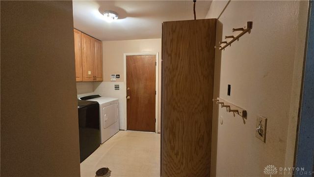 3306 Burgoyne Drive, Dayton, OH 45405