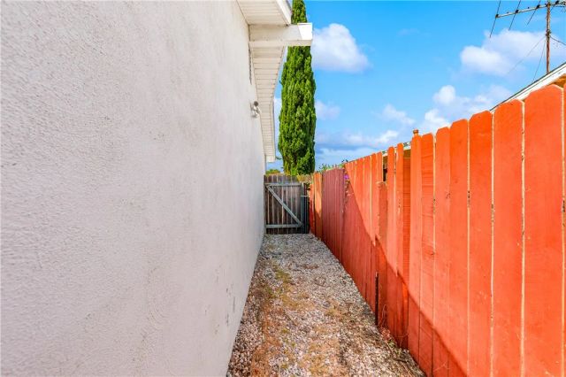 14362 Spa Drive, Huntington Beach, CA 92647