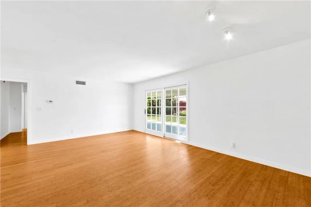 14362 Spa Drive, Huntington Beach, CA 92647