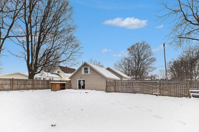 33 Fuller Street, Saranac, MI 48881