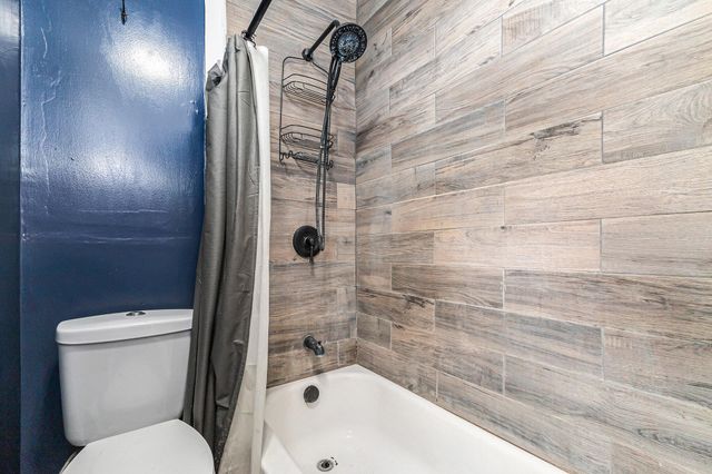 33 Fuller Street, Saranac, MI 48881