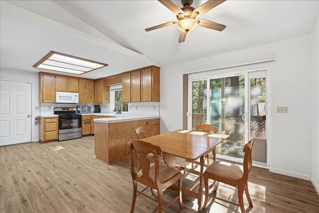 5524 Daisy Dr, Pollock Pines, CA 95726