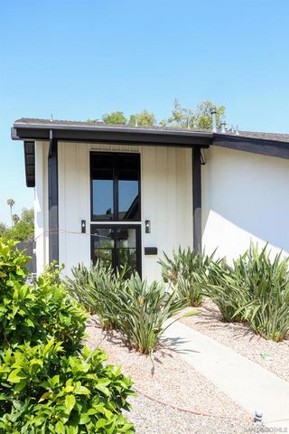 9948 Courtyard Dr, San Diego, CA 92131