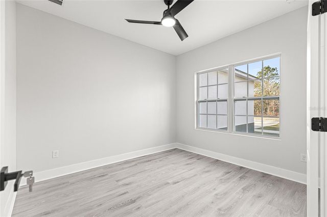 8311 SW 136TH TERRACE, Dunnellon, FL 34432