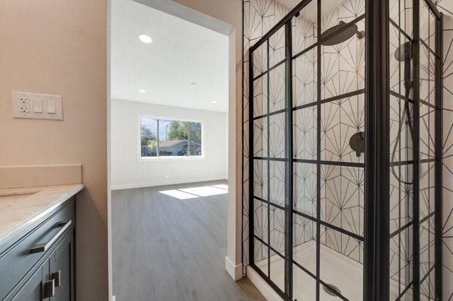 8845 Kelsey Dr, Elk Grove, CA 95624