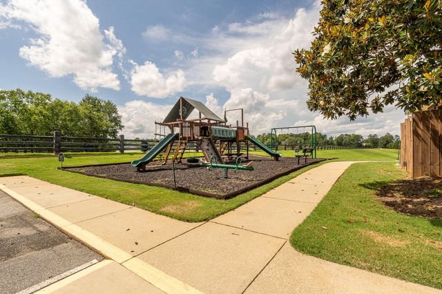 979 Windmill Lane, Evans, GA 30809