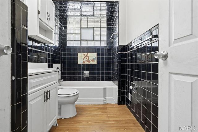 201 Wooster Drive, St Louis, MO 63135