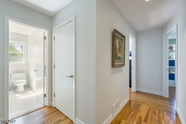 380 Charnwood Rd, New Providence Boro, NJ 07974