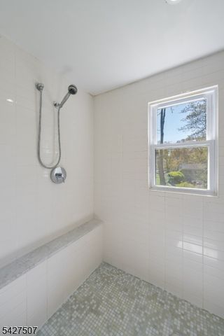 380 Charnwood Rd, New Providence Boro, NJ 07974