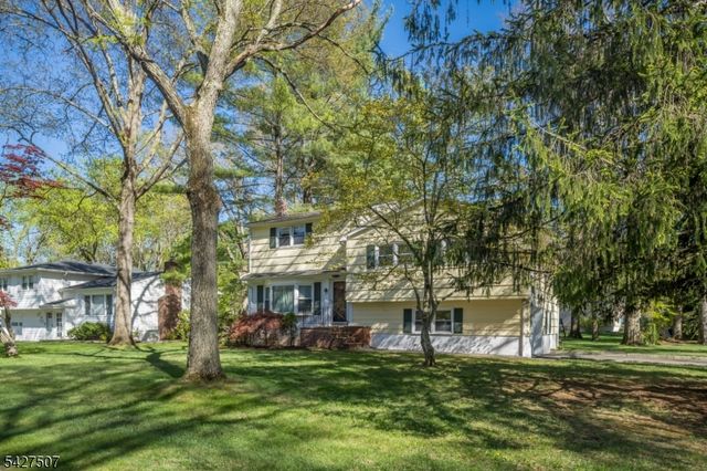 380 Charnwood Rd, New Providence Boro, NJ 07974