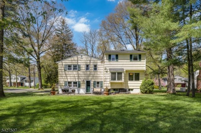 380 Charnwood Rd, New Providence Boro, NJ 07974