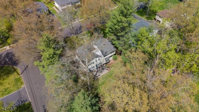 380 Charnwood Rd, New Providence Boro, NJ 07974