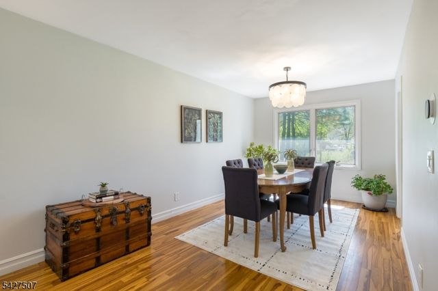 380 Charnwood Rd, New Providence Boro, NJ 07974