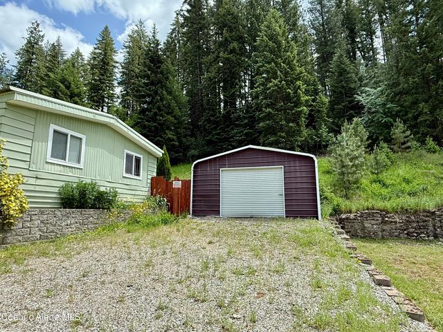 145 Mill Rd, Mullan, ID 83846