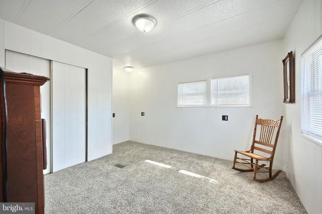 4 MILL ST, York, PA 17406