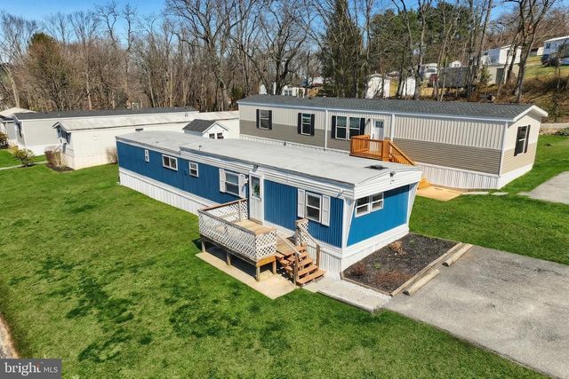 4 MILL ST, York, PA 17406