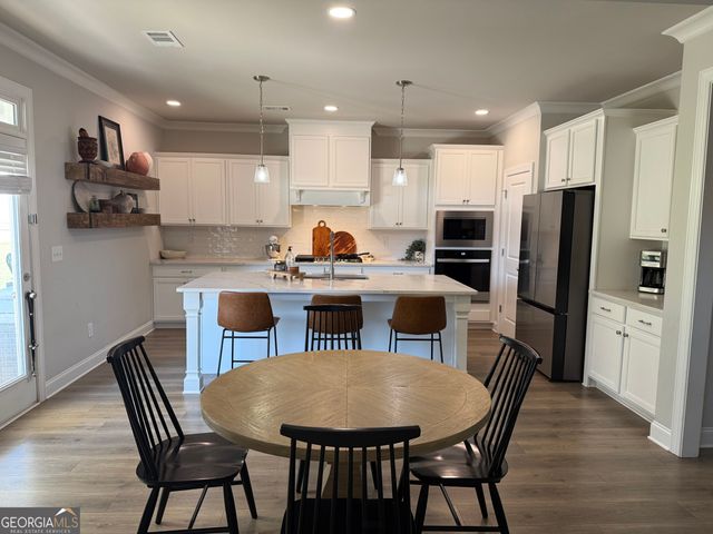 868 Smith Mill Road, Winder, GA 30680