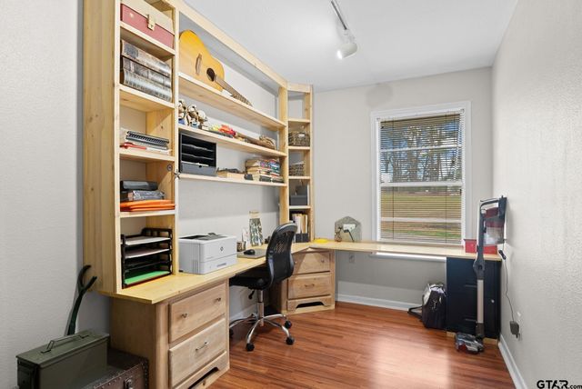 10614 CR 214, Tyler, TX 75707