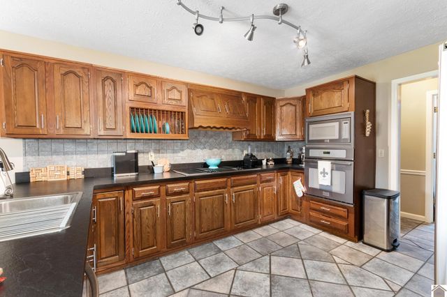 3740 Magruder, Kevil, KY 42053