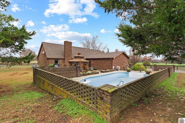 3740 Magruder, Kevil, KY 42053