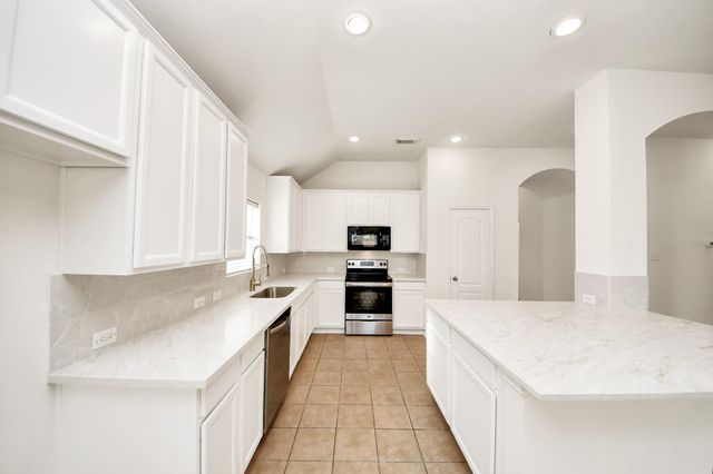 19122 Mission Manor Lane, Richmond, TX 77407