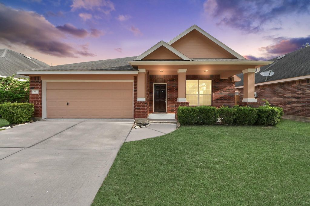19122 Mission Manor Lane, Richmond, TX 77407