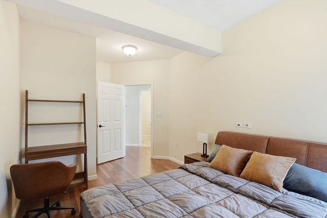 841 Saratoga St 3, Boston, MA 02128
