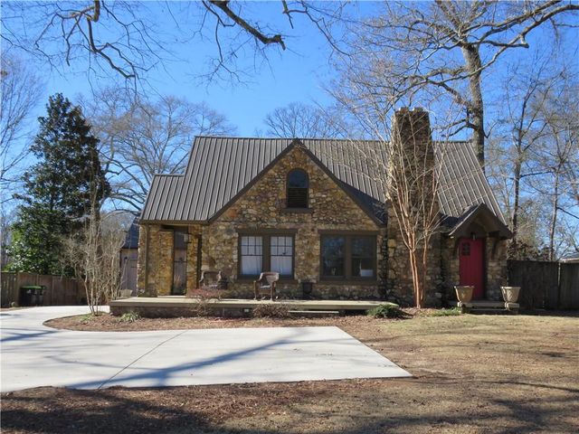 607 N College Street, Cedartown, GA 30125