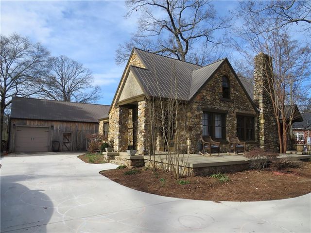 607 N College Street, Cedartown, GA 30125