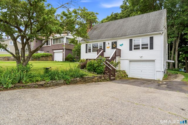 48 Cribbins Avenue, Shelton, CT 06484