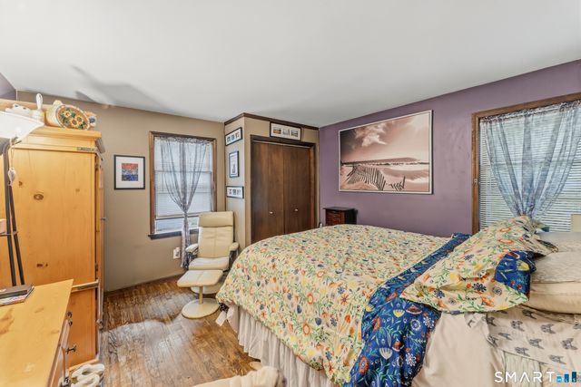 48 Cribbins Avenue, Shelton, CT 06484