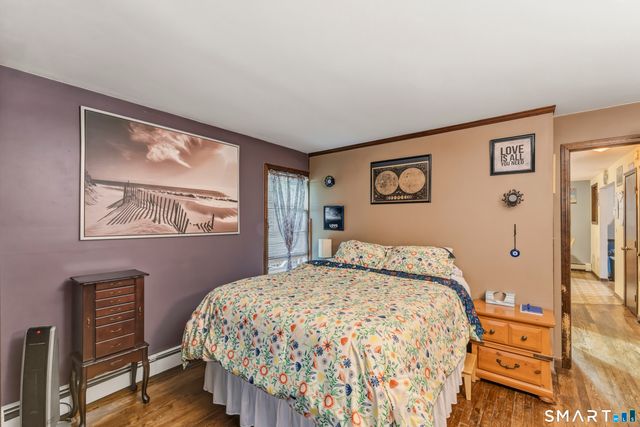 48 Cribbins Avenue, Shelton, CT 06484