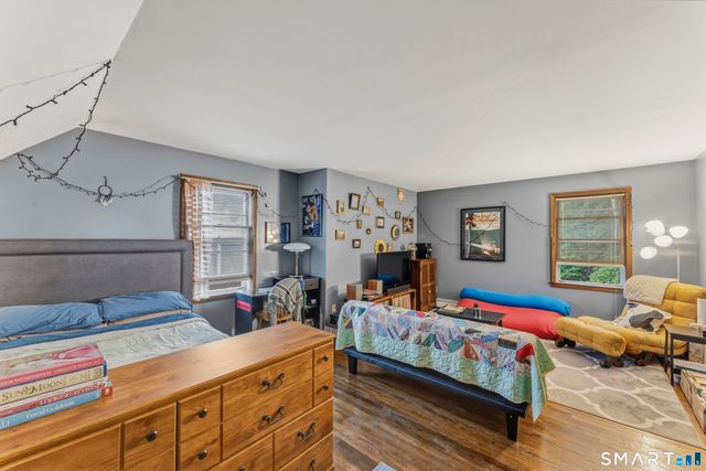48 Cribbins Avenue, Shelton, CT 06484