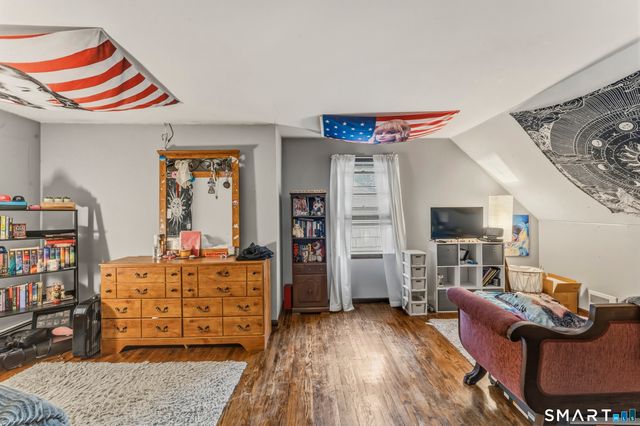 48 Cribbins Avenue, Shelton, CT 06484