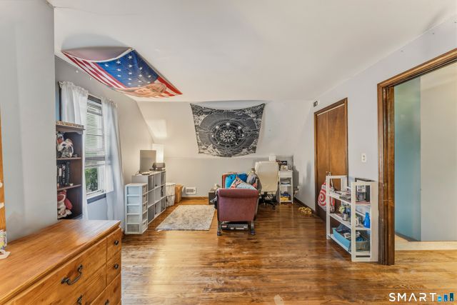 48 Cribbins Avenue, Shelton, CT 06484